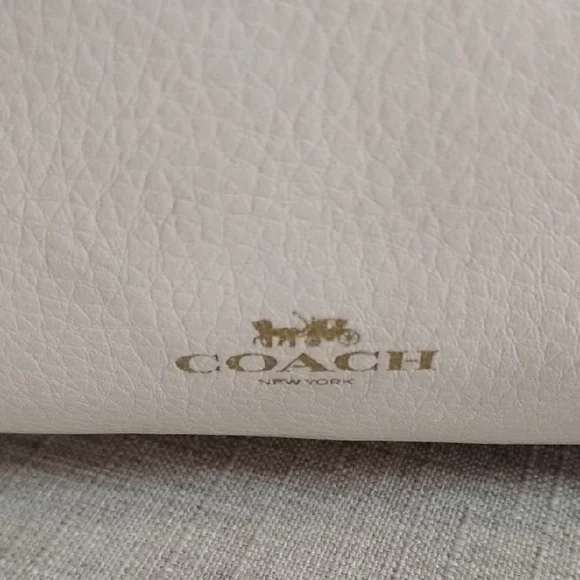 Coach Off-White Leather Tote - Picture 4 of 16